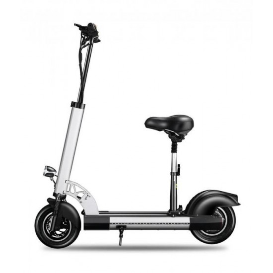 Three-speed USB rechargeable electric scooter